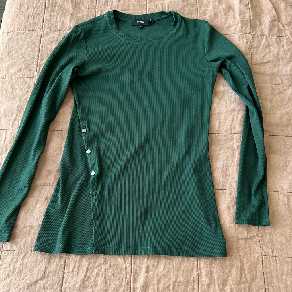Theory Asymmetrical Side Button Forest Green Long Sleeves Top Ribbed